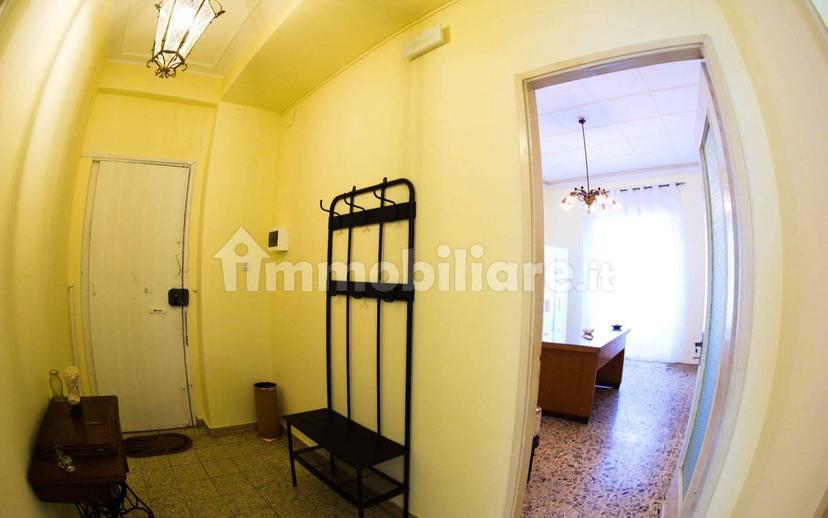 Stanza singola via Orchidea 4, Catania — foto 7 di 11