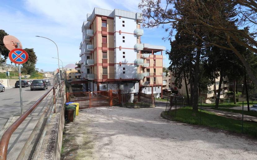Appartamento ottimo stato, piano terra, Centro, Matera — foto 5 di 26