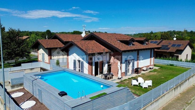 Villa unifamiliare frazione Revignano, Palucco, Asti — foto 2 di 46