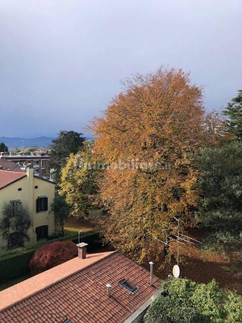 Bilocale corso 25 Aprile, Centro, Gavirate — foto 12 di 18