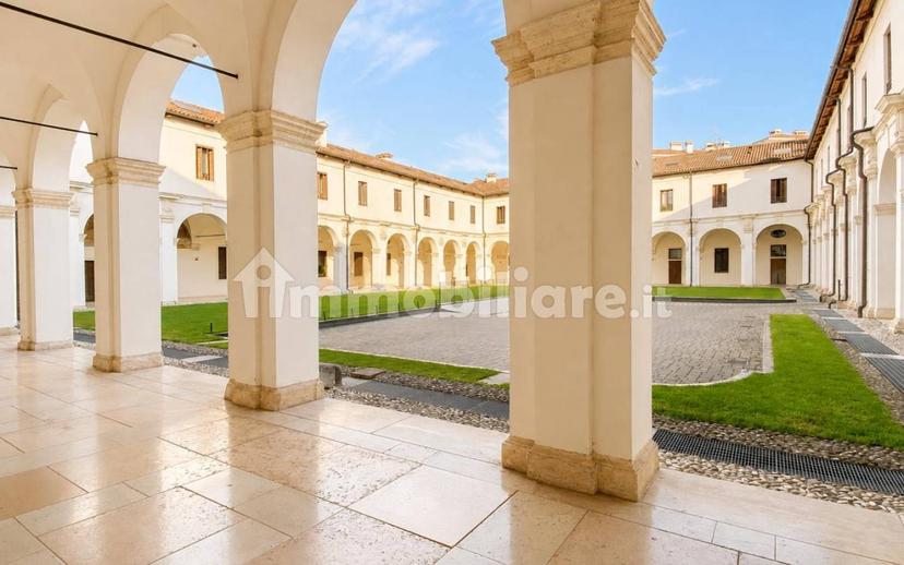 Trilocale Contrà Santa Caterina, Centro Storico, Vicenza — foto 13 di 20