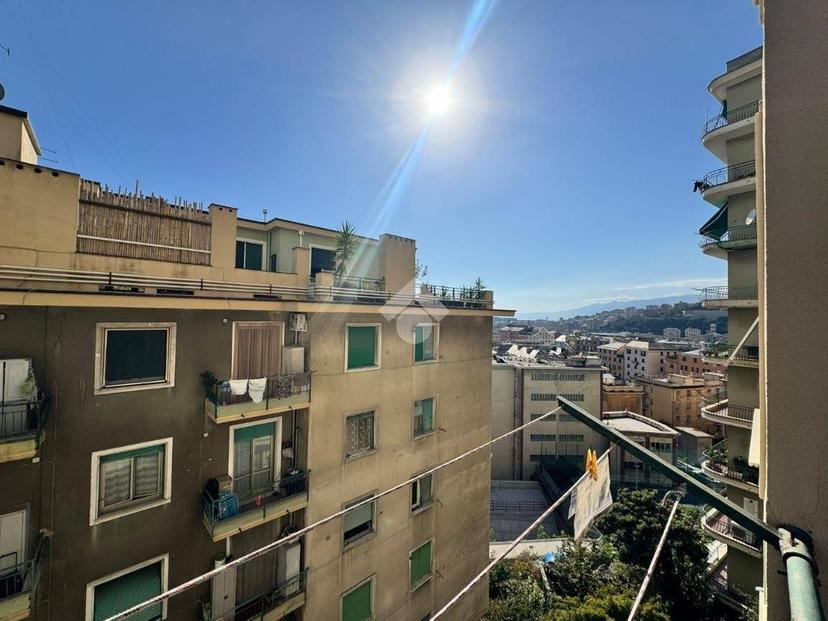 Trilocale via Dei Landi 14, Sampierdarena, Genova — foto 14 di 32