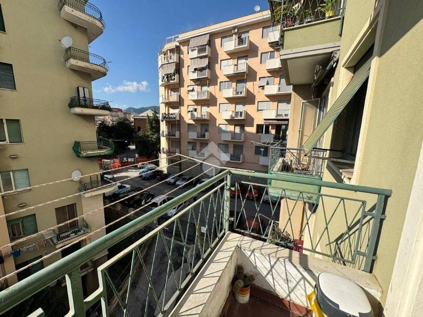 Trilocale via Dei Landi 14, Sampierdarena, Genova — foto 3 di 32