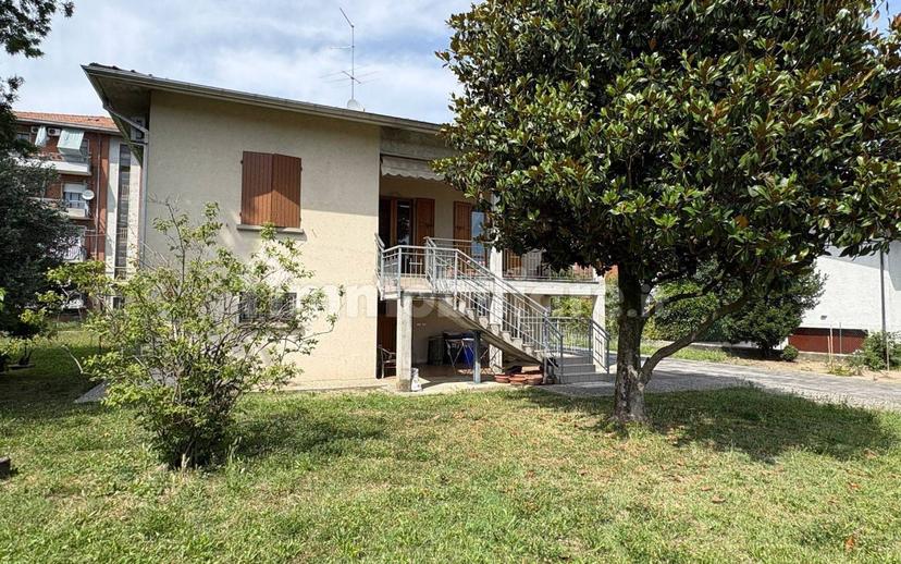 Villa unifamiliare via Gramsci 8, Trecasali, Sissa Trecasali — foto 17 di 32