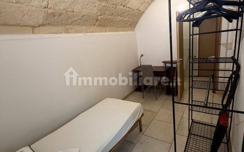 Stanza singola via Fiume, Lecce — foto 7 di 10
