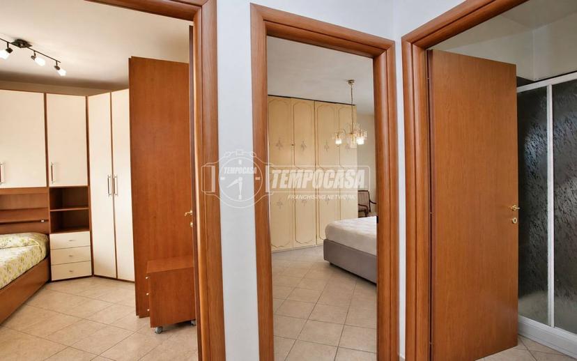 Trilocale via Novara, Centro, Trecate — foto 4 di 37