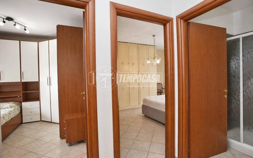 Trilocale via Novara, Centro, Trecate — foto 10 di 37