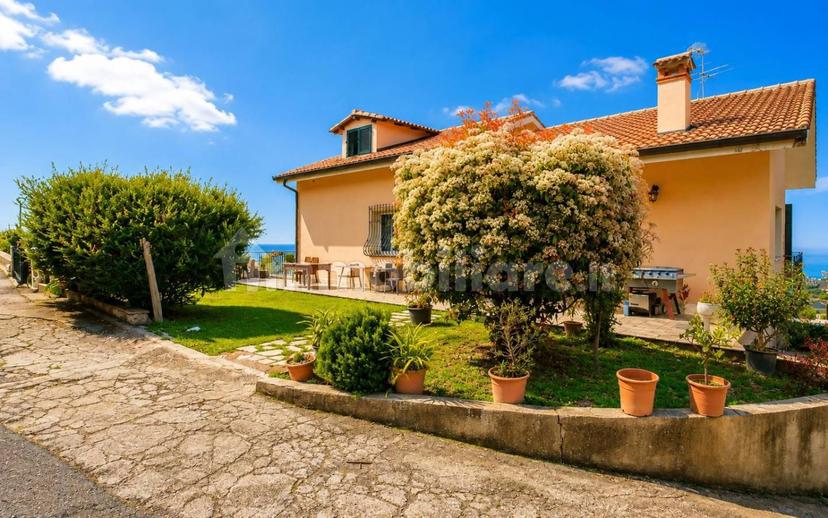 Villa unifamiliare Strada Privata Delle Rose, Solaro, Sanremo — foto 15 di 23