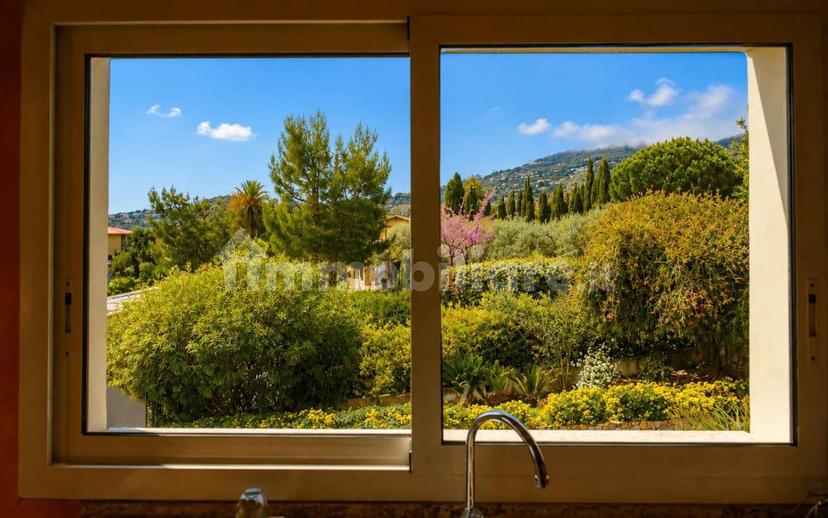 Villa unifamiliare Strada Privata Delle Rose, Solaro, Sanremo — foto 14 di 23