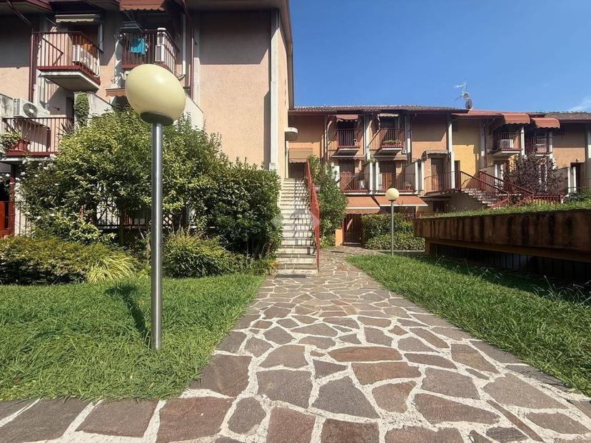 Trilocale viale Guglielmo Marconi 2, Centro, Sirmione — foto 21 di 29