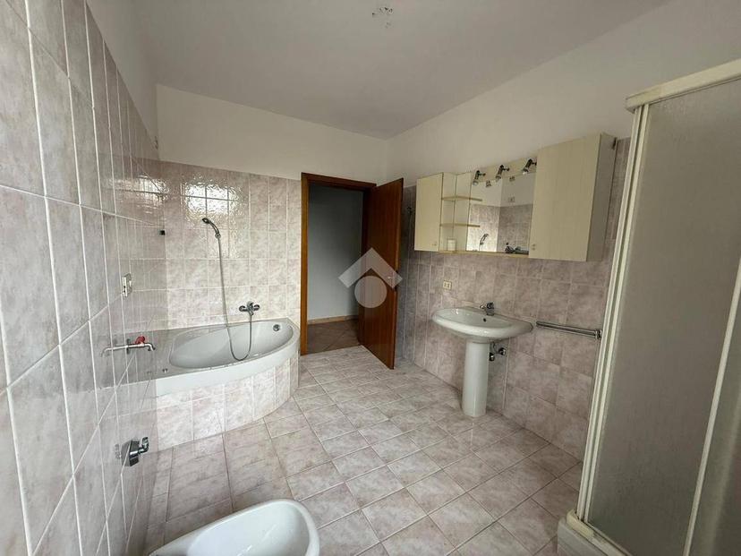 Trilocale via via Muoni 17, Antegnate — foto 12 di 17