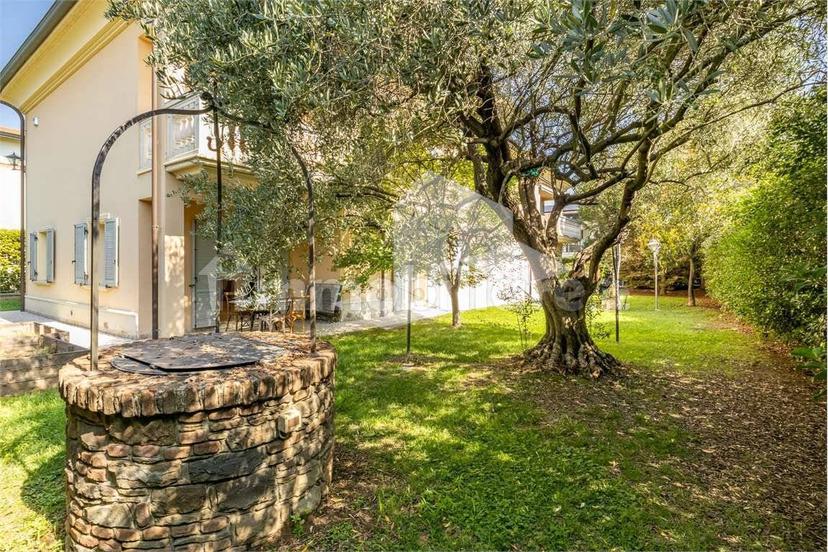 Villa bifamiliare, ottimo stato, 346 m², Canali - Capriolo, Reggio Emilia — foto 6 di 41