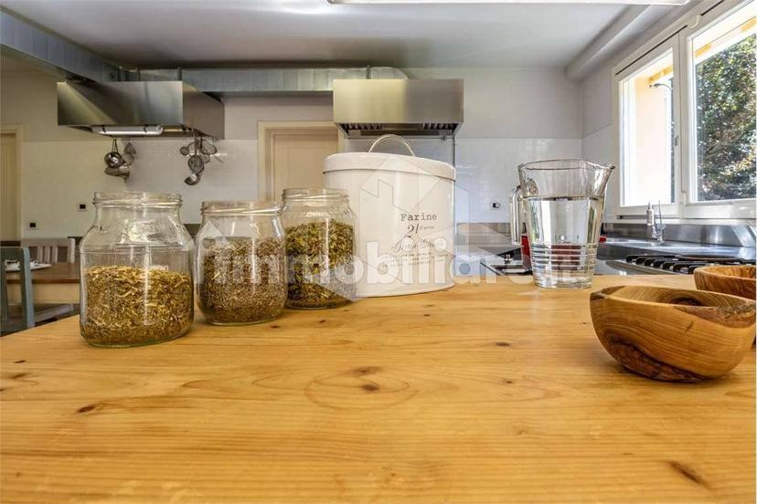 Villa bifamiliare, ottimo stato, 346 m², Canali - Capriolo, Reggio Emilia — foto 10 di 41
