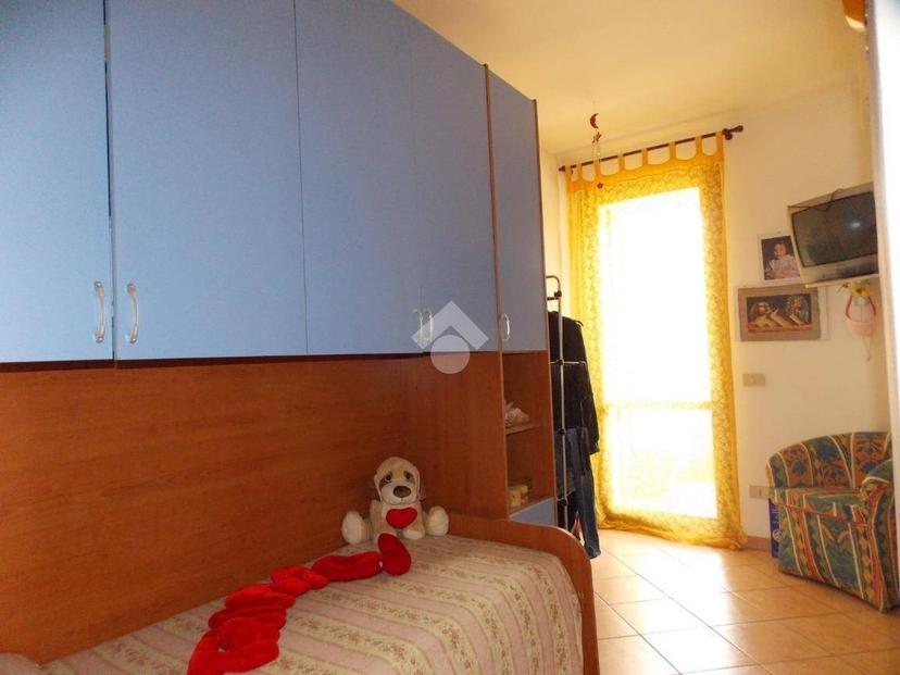 Trilocale via Flaminia Sud, Vescia, Belfiore, Scanzano, Foligno — foto 16 di 24