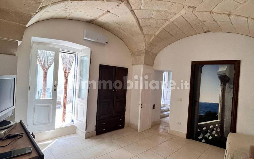 Bilocale via G. M. Laggetto 18, Centro, Otranto — foto 34 di 36