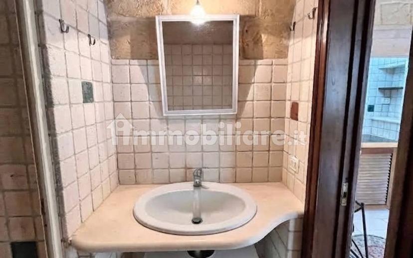 Bilocale via G. M. Laggetto 18, Centro, Otranto — foto 9 di 36