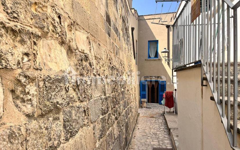Bilocale via G. M. Laggetto 18, Centro, Otranto — foto 10 di 36