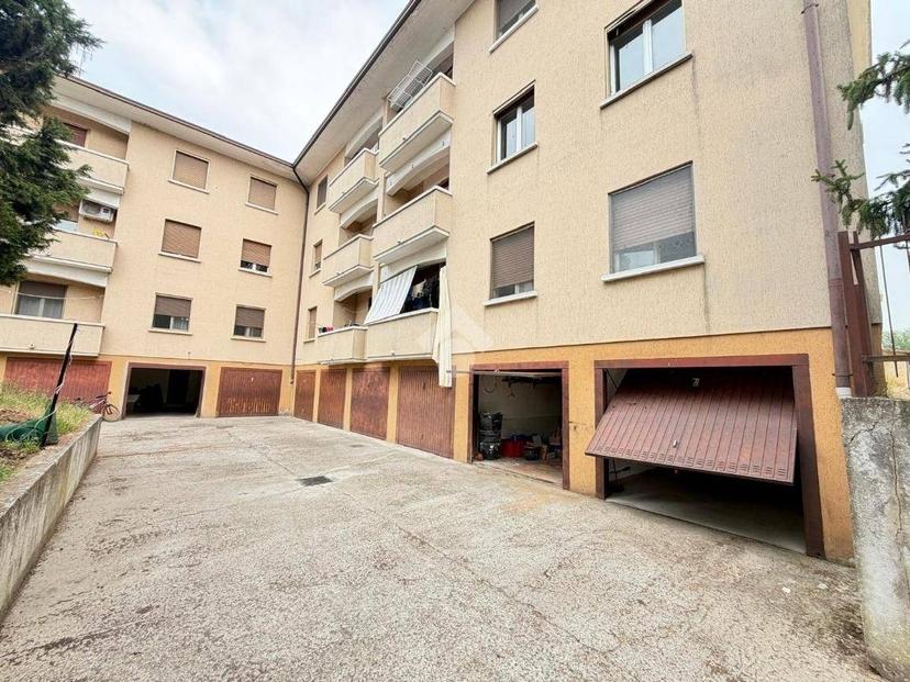 Appartamento vicolo Campo San Martino 40, Centro, San Bassano — foto 14 di 36