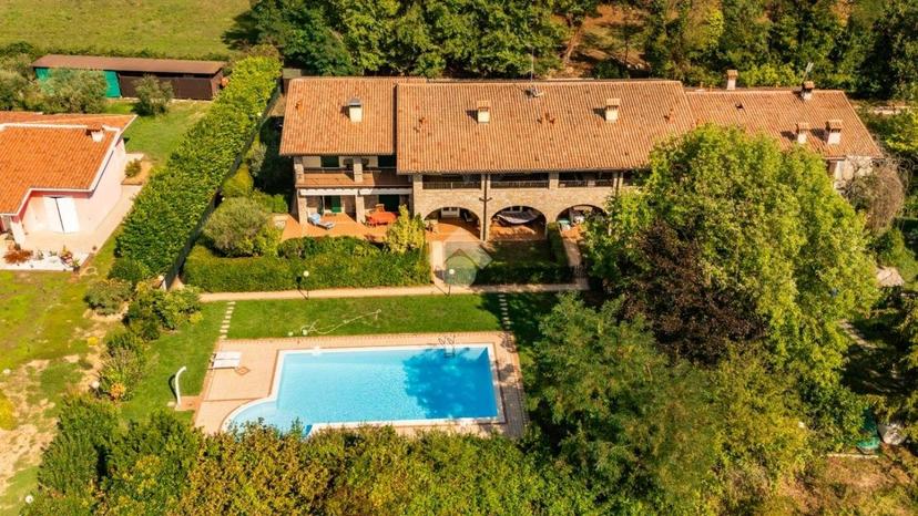 Trilocale via Montiroli, San Felice del Benaco — foto 15 di 49