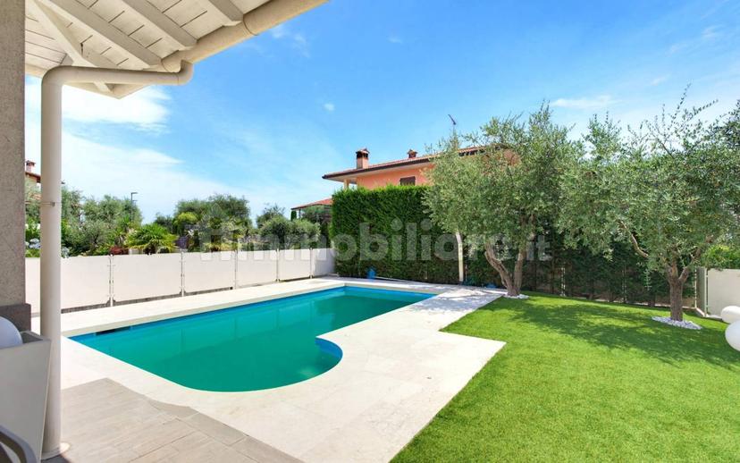 Villa unifamiliare via Gaslago 32, Centro, Polpenazze del Garda — foto 15 di 30