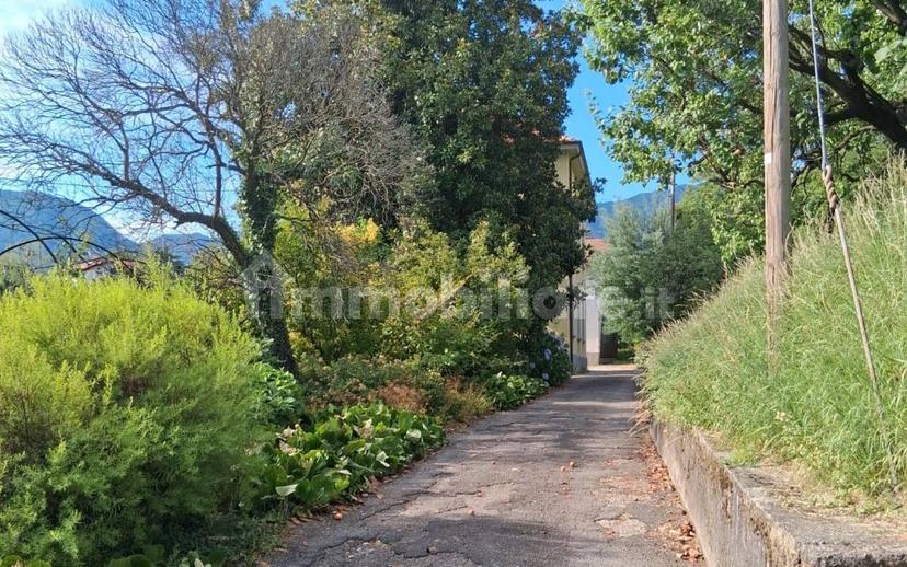 Villa bifamiliare via Cesare Battisti, Gemonio — foto 12 di 14