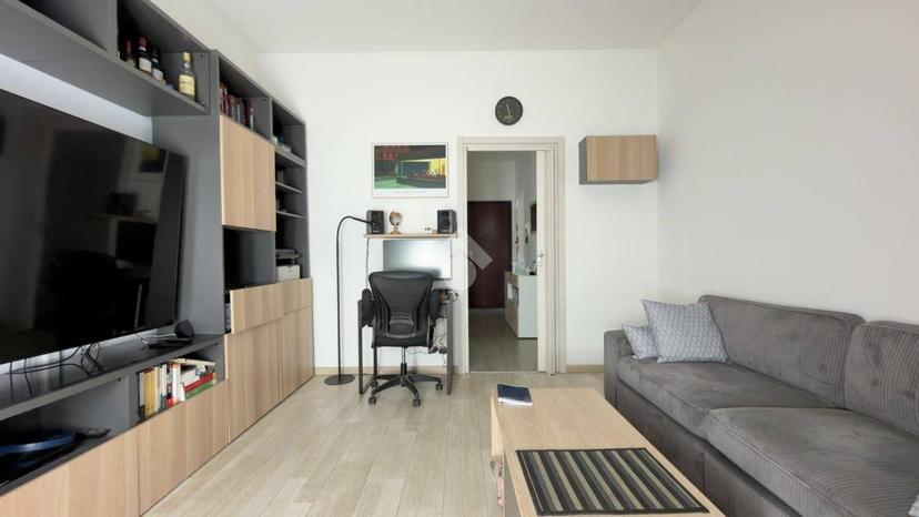 Trilocale viale Camillo Golgi 24, Policlinico, Pavia — foto 11 di 24