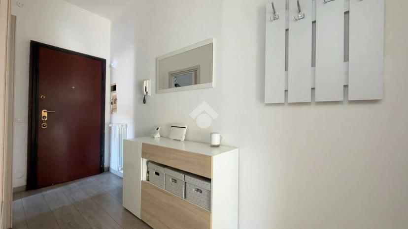 Trilocale viale Camillo Golgi 24, Policlinico, Pavia — foto 2 di 24