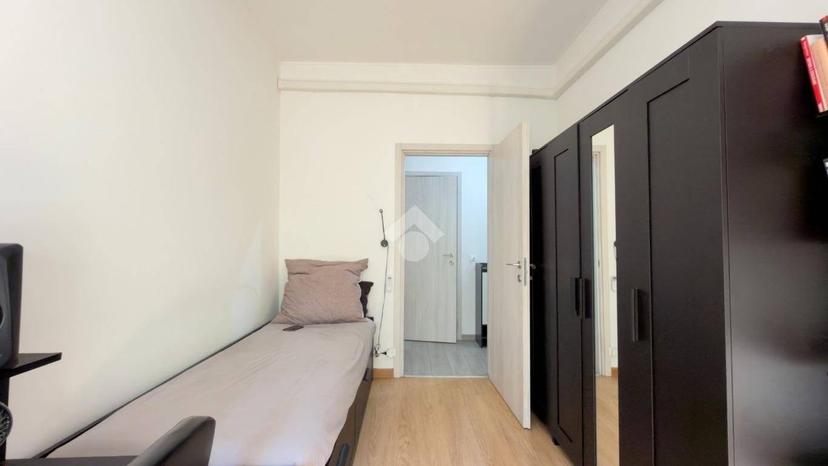 Trilocale viale Camillo Golgi 24, Policlinico, Pavia — foto 16 di 24