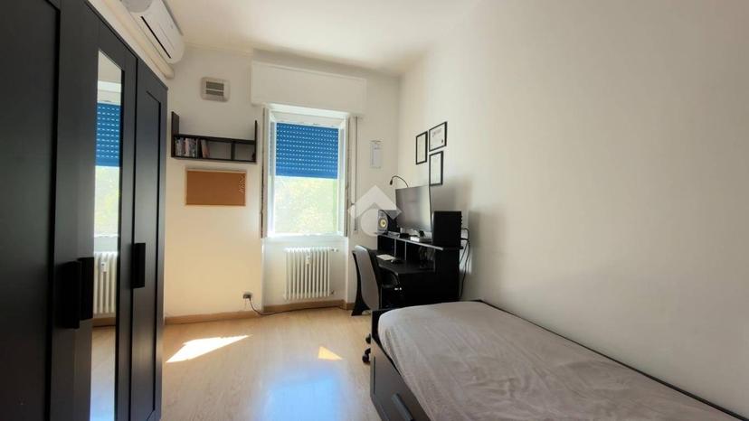 Trilocale viale Camillo Golgi 24, Policlinico, Pavia — foto 14 di 24