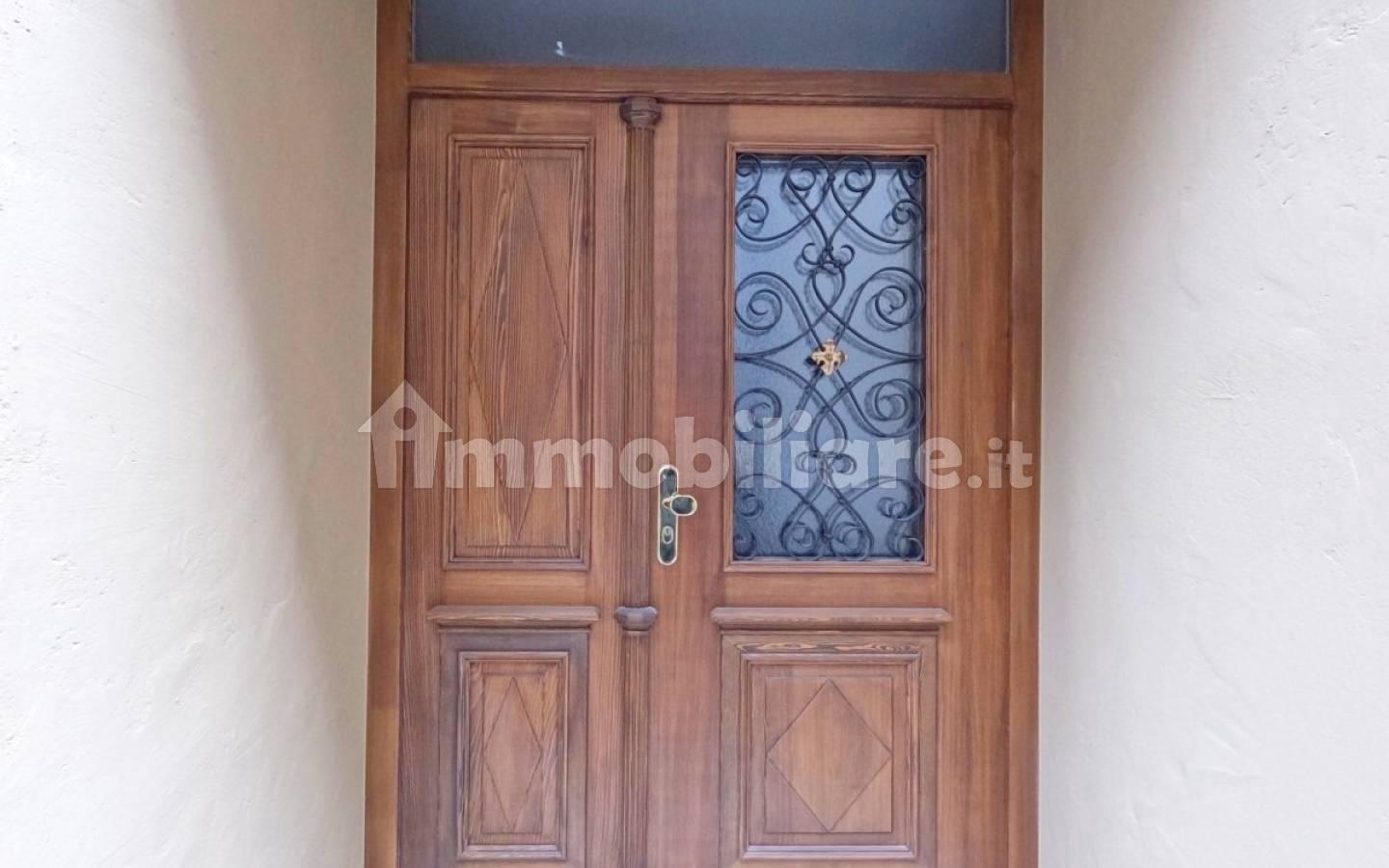 Bilocale ottimo stato, secondo piano, Centro, Merano