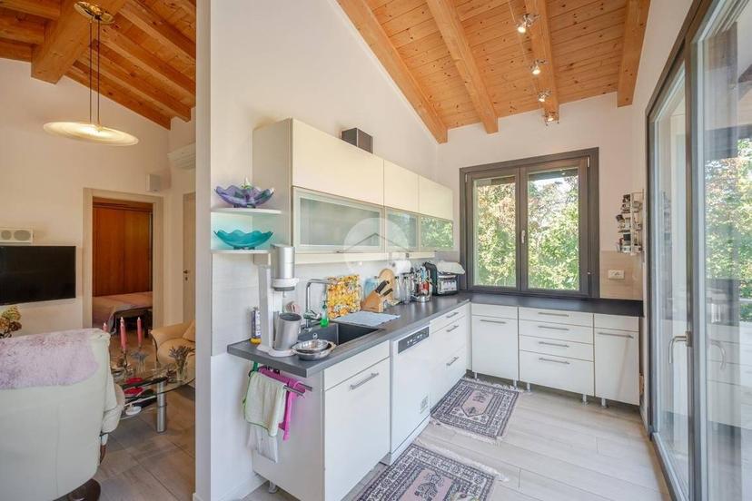 Villa unifamiliare via Castagnari 11, Costermano sul Garda — foto 16 di 28