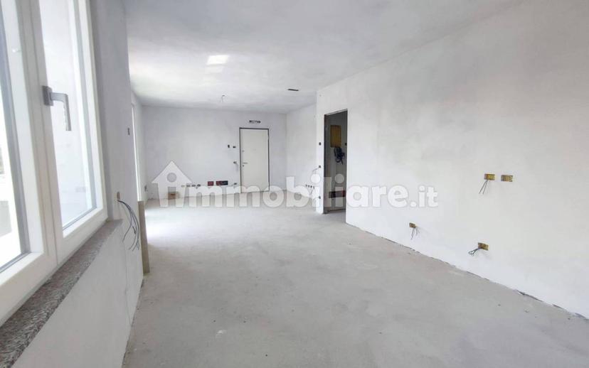 Trilocale via Valtrighe, Centro, Terno d'Isola — foto 19 di 33