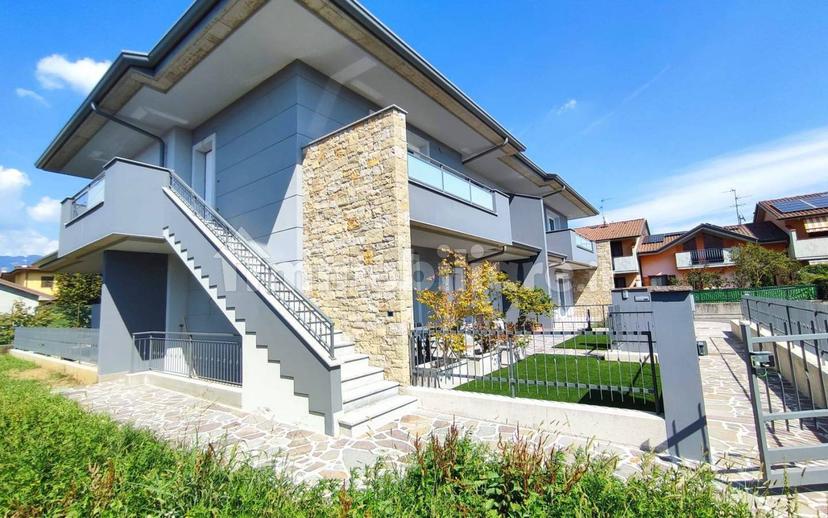 Trilocale via Valtrighe, Centro, Terno d'Isola — foto 12 di 33