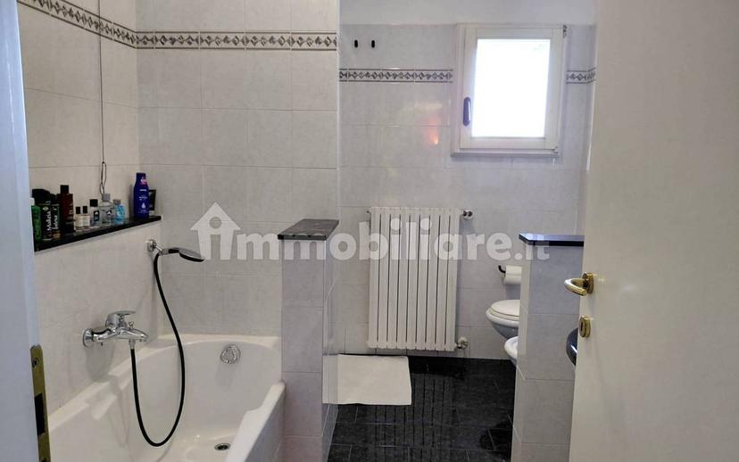 Quadrilocale buono stato, secondo piano, Mirabello, Cantù — foto 16 di 39