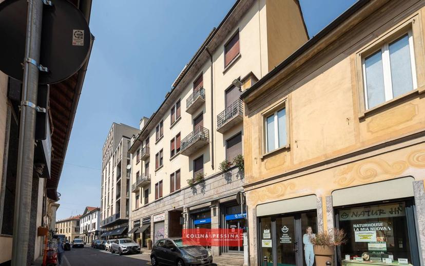 Bilocale via Bartolomeo Zucchi 42, Centro Storico, Monza — foto 3 di 21