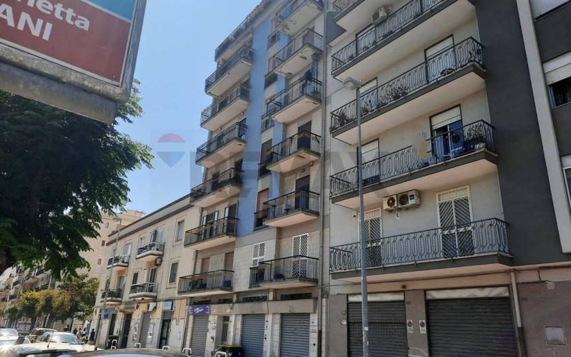 Quadrilocale buono stato, settimo piano, Trani — foto 25 di 36