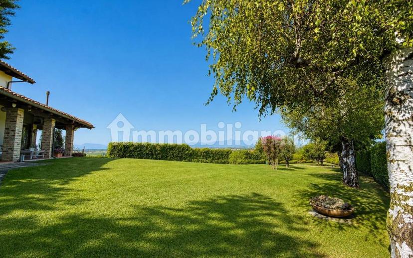 Villa unifamiliare via La Morra, Cherasco — foto 14 di 38