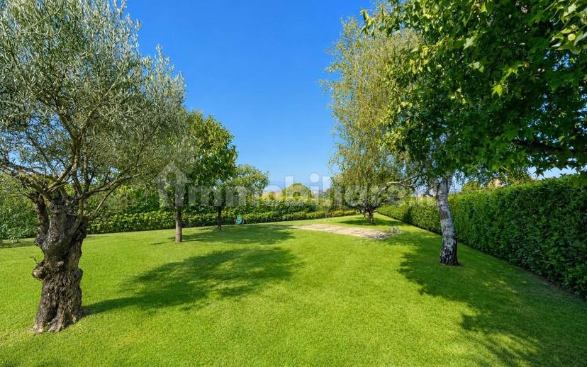 Villa unifamiliare via La Morra, Cherasco — foto 23 di 38
