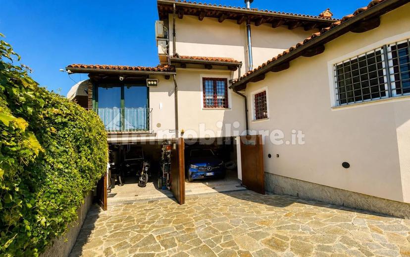 Villa unifamiliare via La Morra, Cherasco — foto 34 di 38
