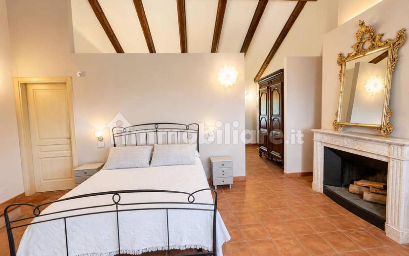 Villa unifamiliare via La Morra, Cherasco — foto 10 di 38
