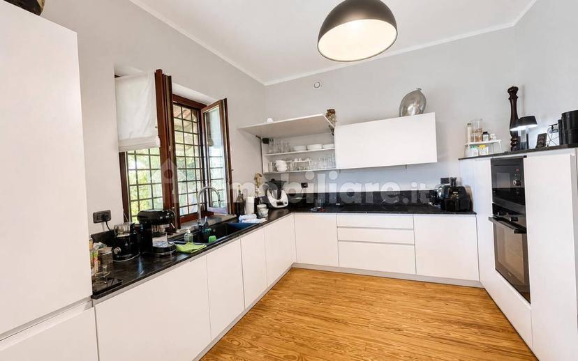 Villa unifamiliare via La Morra, Cherasco — foto 31 di 38
