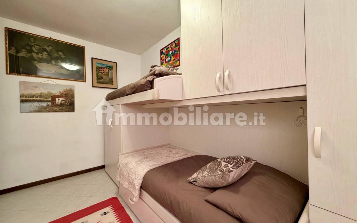 Trilocale via Giuseppe Garibaldi 33, Centro, Morbegno