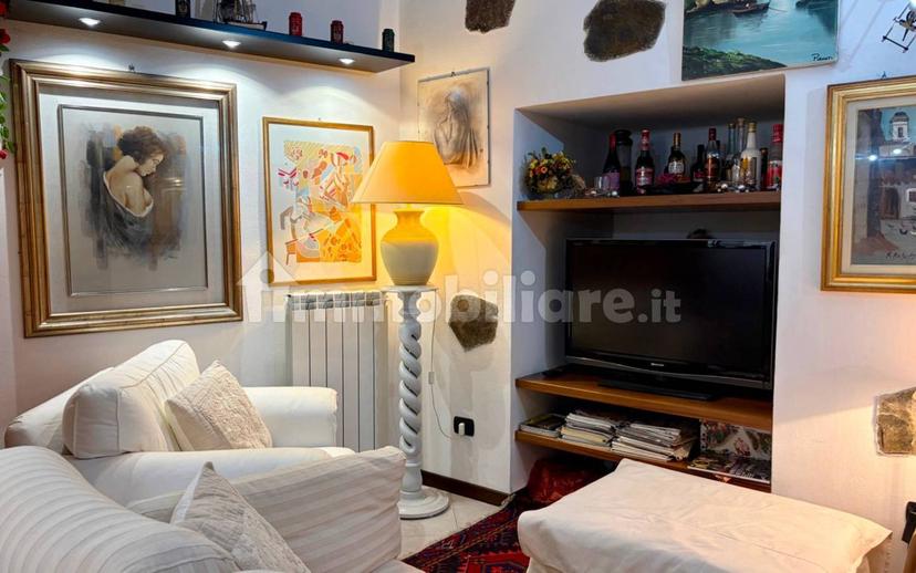 Trilocale via Giuseppe Garibaldi 33, Centro, Morbegno — foto 24 di 33