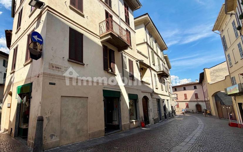 Trilocale via Giuseppe Garibaldi 33, Centro, Morbegno — foto 11 di 33
