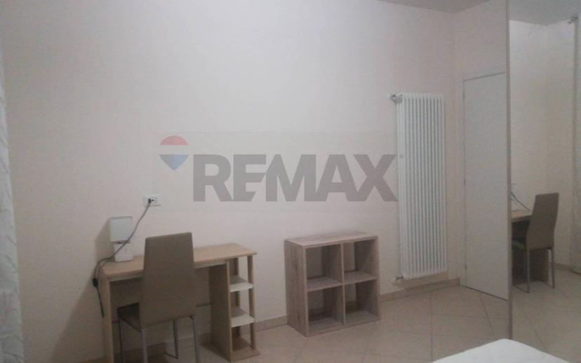 Stanza in affitto in appartamento Santa Barbara - San Sisto, L'Aquila — foto 12 di 14