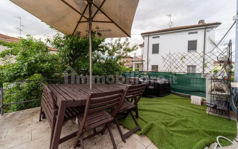 Villa a schiera via Martiri della Libertà, Ponte Taro, Fontevivo — foto 8 di 17