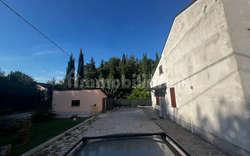 Villa unifamiliare Strada Riviera Mincio, Formigosa Castelletto Borgo, Mantova — foto 2 di 31