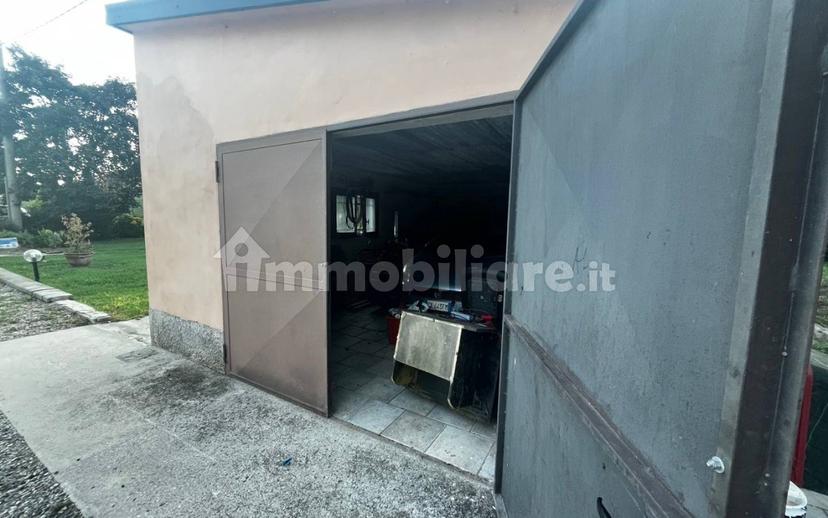 Villa unifamiliare Strada Riviera Mincio, Formigosa Castelletto Borgo, Mantova — foto 11 di 31
