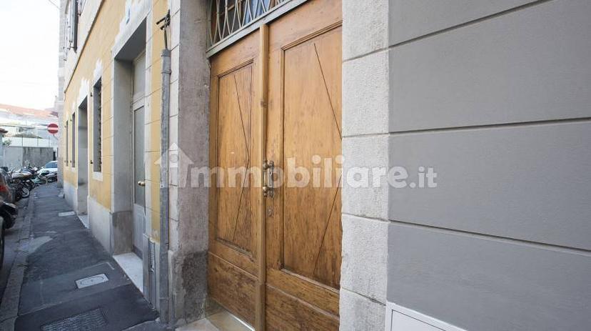 Trilocale via Santi Martiri 4, Città Vecchia, Trieste — foto 2 di 9