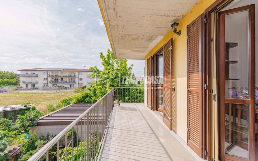 Trilocale via Cappuccini 37/B, Vallere, Castellana, Vigevano — foto 19 di 27